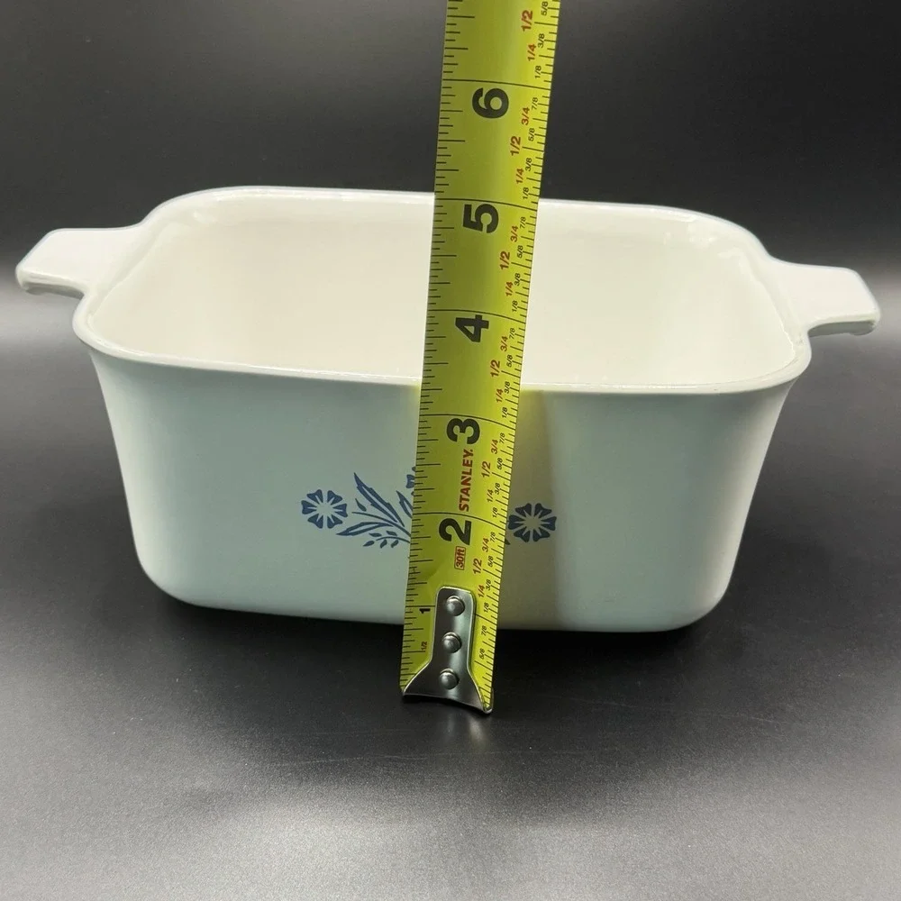 Vintage Corning Ware Blue Cornflower P-4-B  1-1/2 Qt Rectangle Dish With Lid